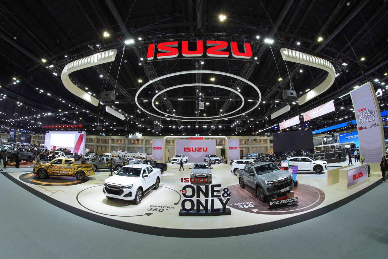 ISUZU 