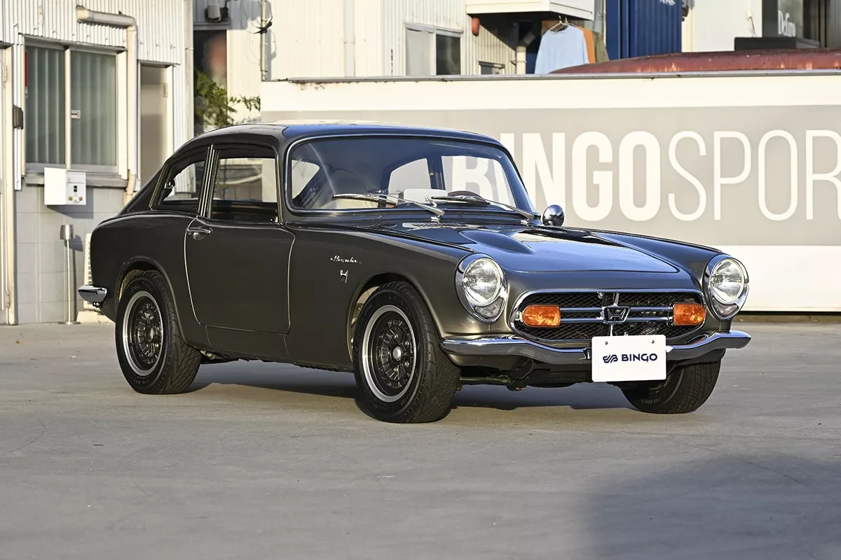 Honda S800 M Coupe