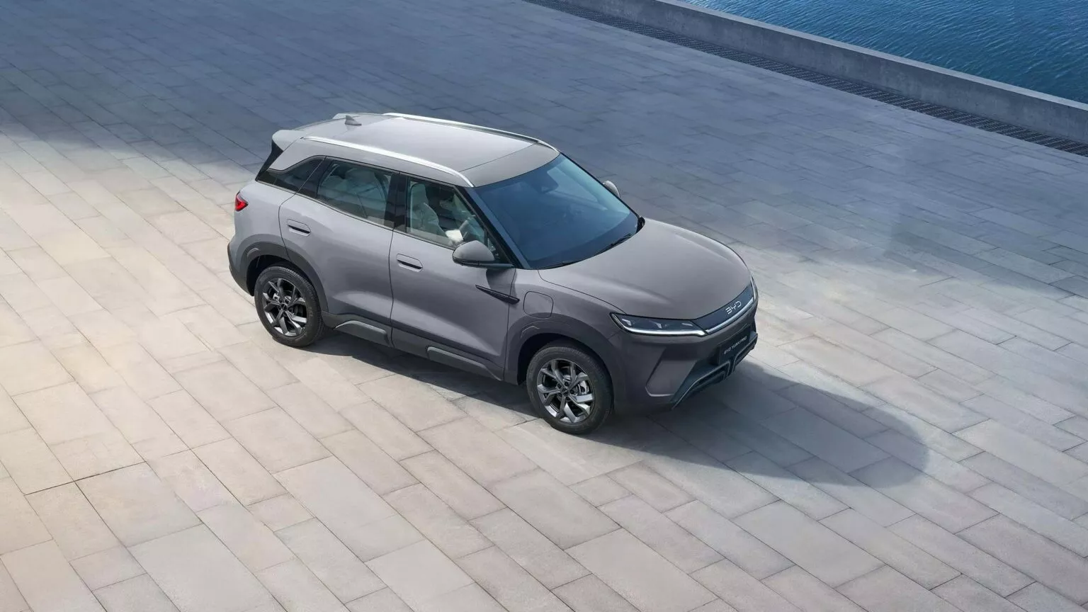 ค่ายรถตะวันตกเสี่ยงถูกเบียดพ้นตลาดจีนภายในปี 2030