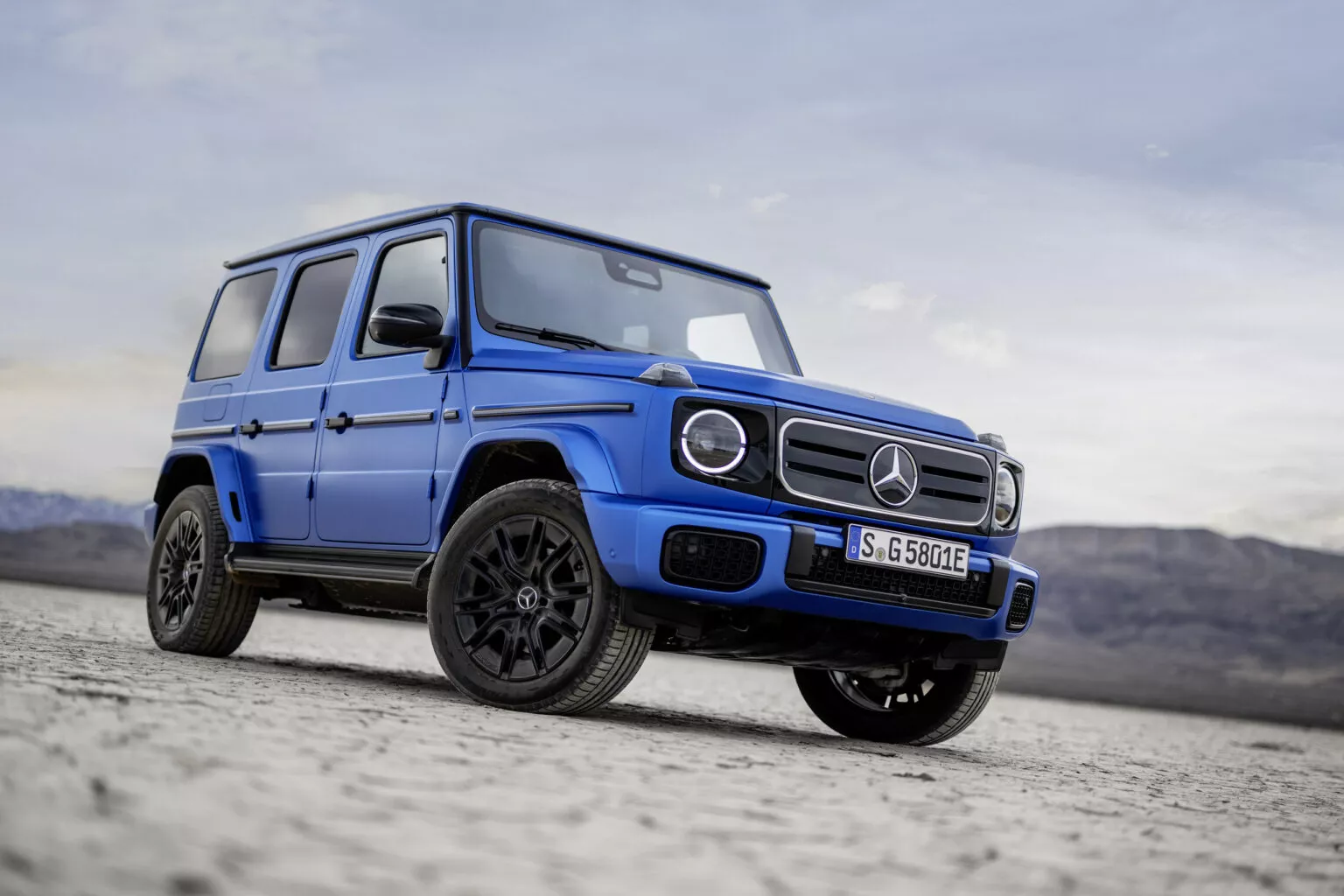 Mercedes ลดแรง 10,000 ดอลลาร์ หวังกระตุ้นยอดขาย G-Class ไฟฟ้า