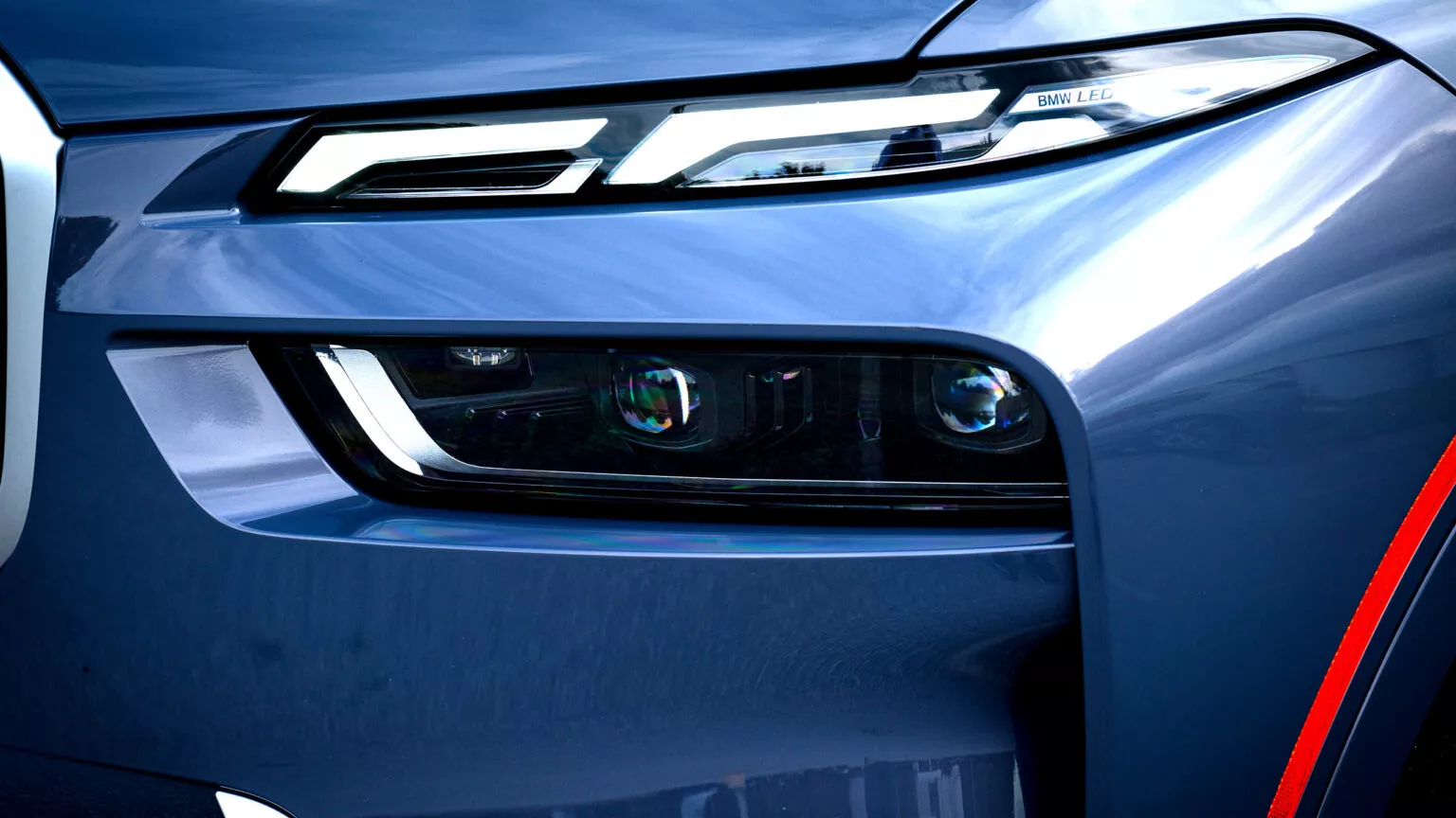 BMW X7 ยังไม่ใหญ่พอ ดีลเลอร์สหรัฐดันโปรเจกต์ X9 ชน Escalade และ Navigator โดยตรง