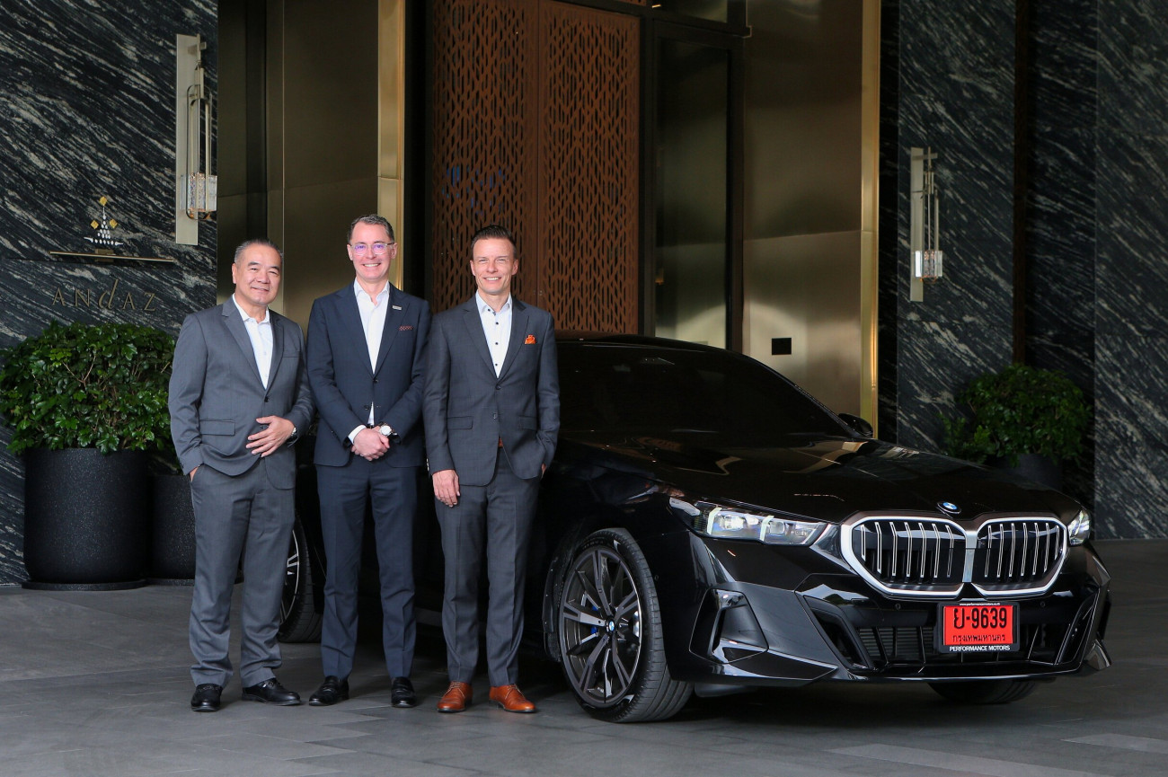 บีเอ็มดับเบิลยู ประเทศไทย และ แอนดาซ วัน แบงค็อก ยกระดับการเดินทางสุดหรูในเมืองด้วยบีเอ็มดับเบิลยู 520d M Sport