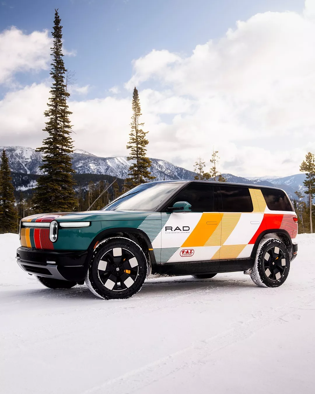 Rivian เปิดตัวแผนกสมรรถนะใหม่ RAD คล้าย M Division เน้นยกระดับความแรงและความสามารถลุยขั้นสุด