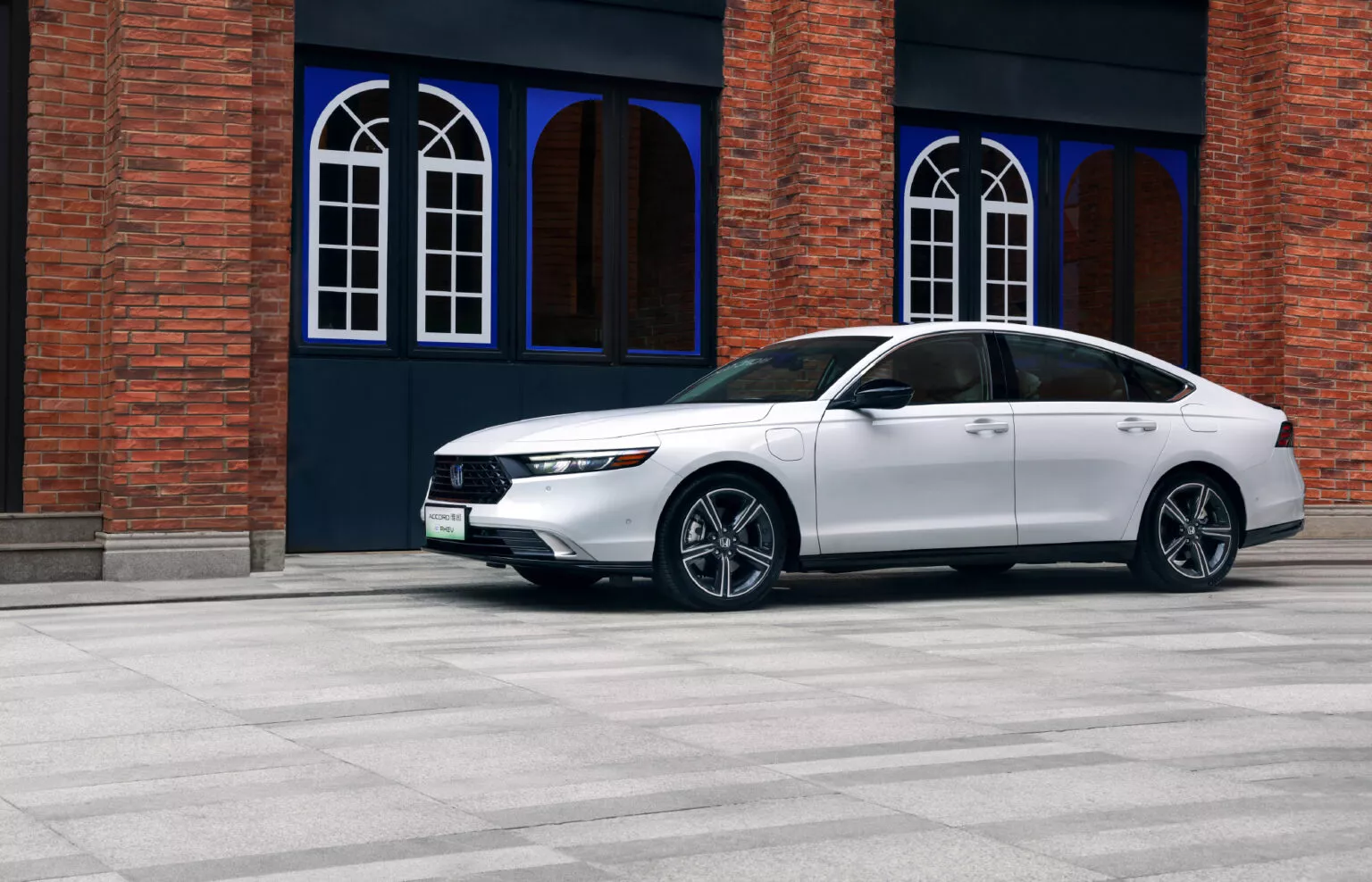 Honda Accord e:PHEV ลดเกือบ 15,000 ดอลลาร์ หวังกระตุ้นยอดขายในจีน