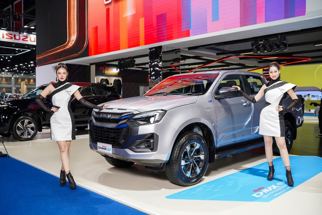 อีซูซุ จัดเต็มครบทุกไลน์อัพ ในงานมอเตอร์โชว์ 2026  ชูคอนเซปต์ "THE ONE & ONLY with YUU CHAN" พร้อมอวดโฉมทัพรถแต่งสุดเอ็กซ์คลูซีฟ