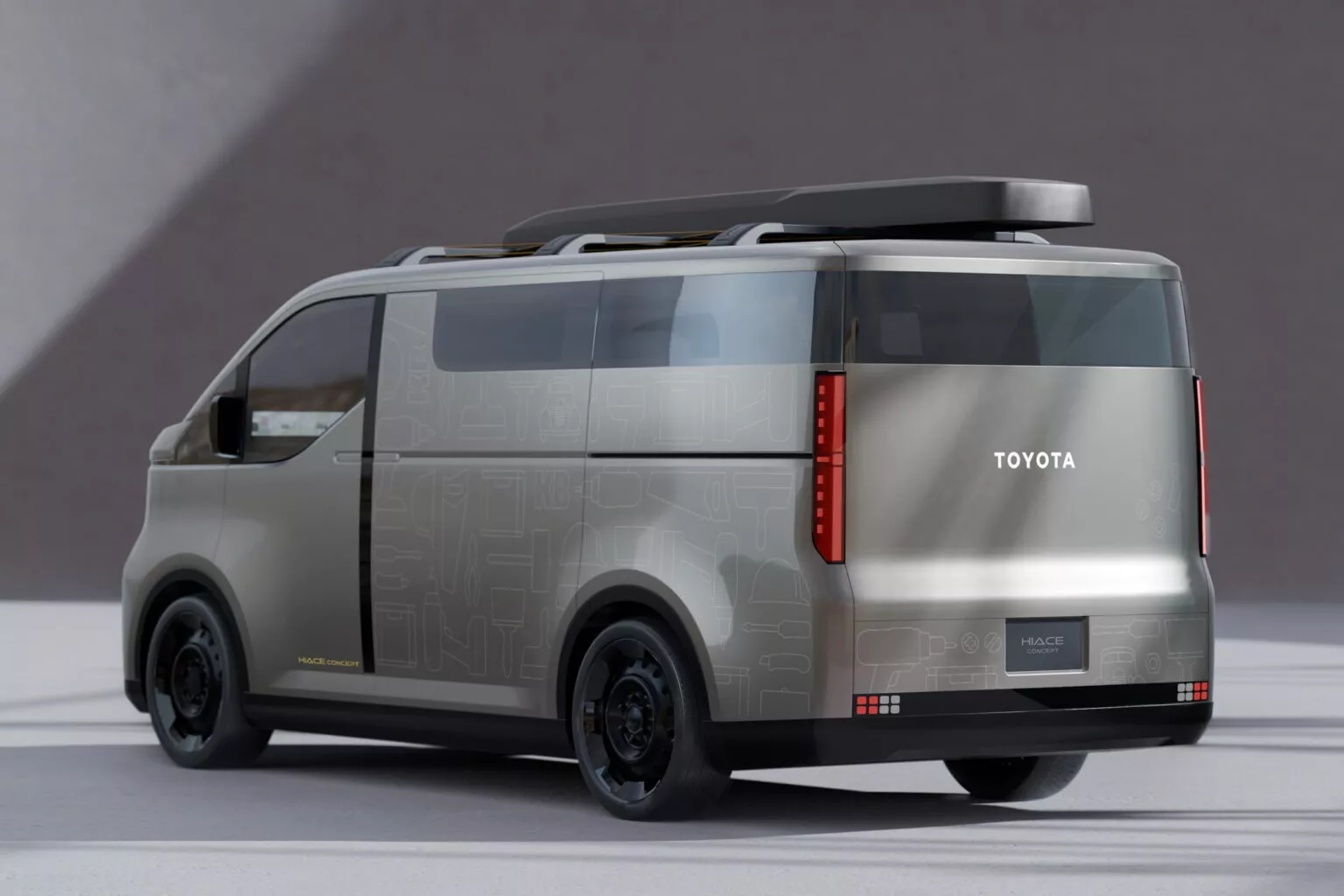 Toyota HiAce เตรียมพลิกโฉมครั้งใหญ่ในรอบกว่า 20 ปี เลิกทรงหัวตัดครั้งแรก พร้อมขุมพลังไฮบริด