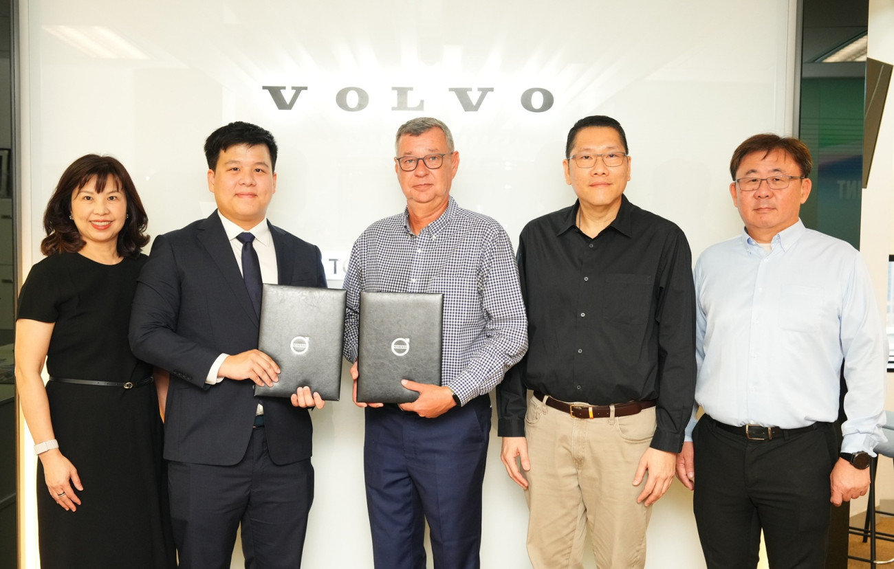 วอลโว่ คาร์ ประเทศไทย และ บริษัท ลิคก้าบิล ร่วมลงนามก่อสร้างโชว์รูมแห่งใหม่ในจังหวัดอุบลราชธานี ขยายเครือข่ายการให้บริการสู่ภาคอีสานตอนล่าง