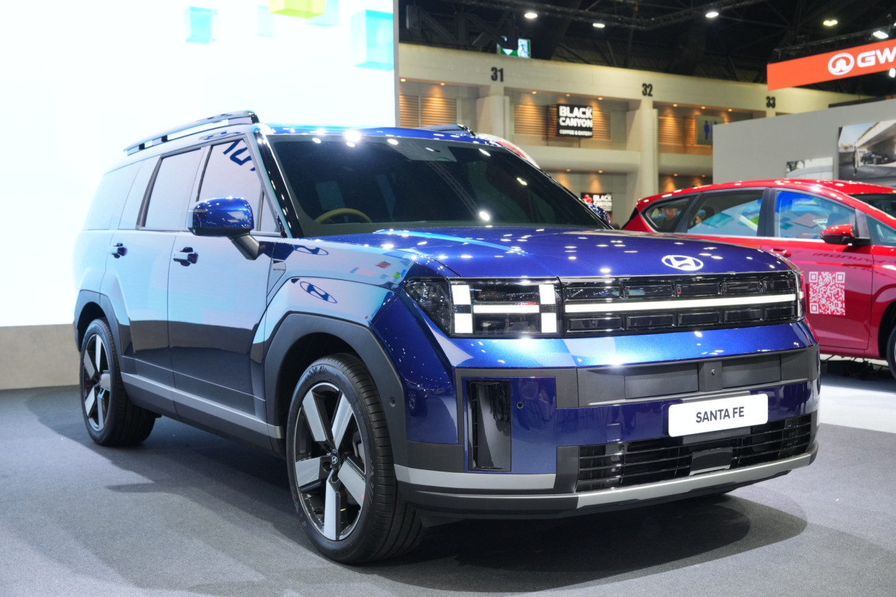 Hyundai all-new SANTA FE Hybrid รุ่นย่อยใหม่ Inspiration เสริมความมั่นใจด้วยระบบ HTRAC All Wheel Drive พร้อมสีภายนอก-ภายในใหม่