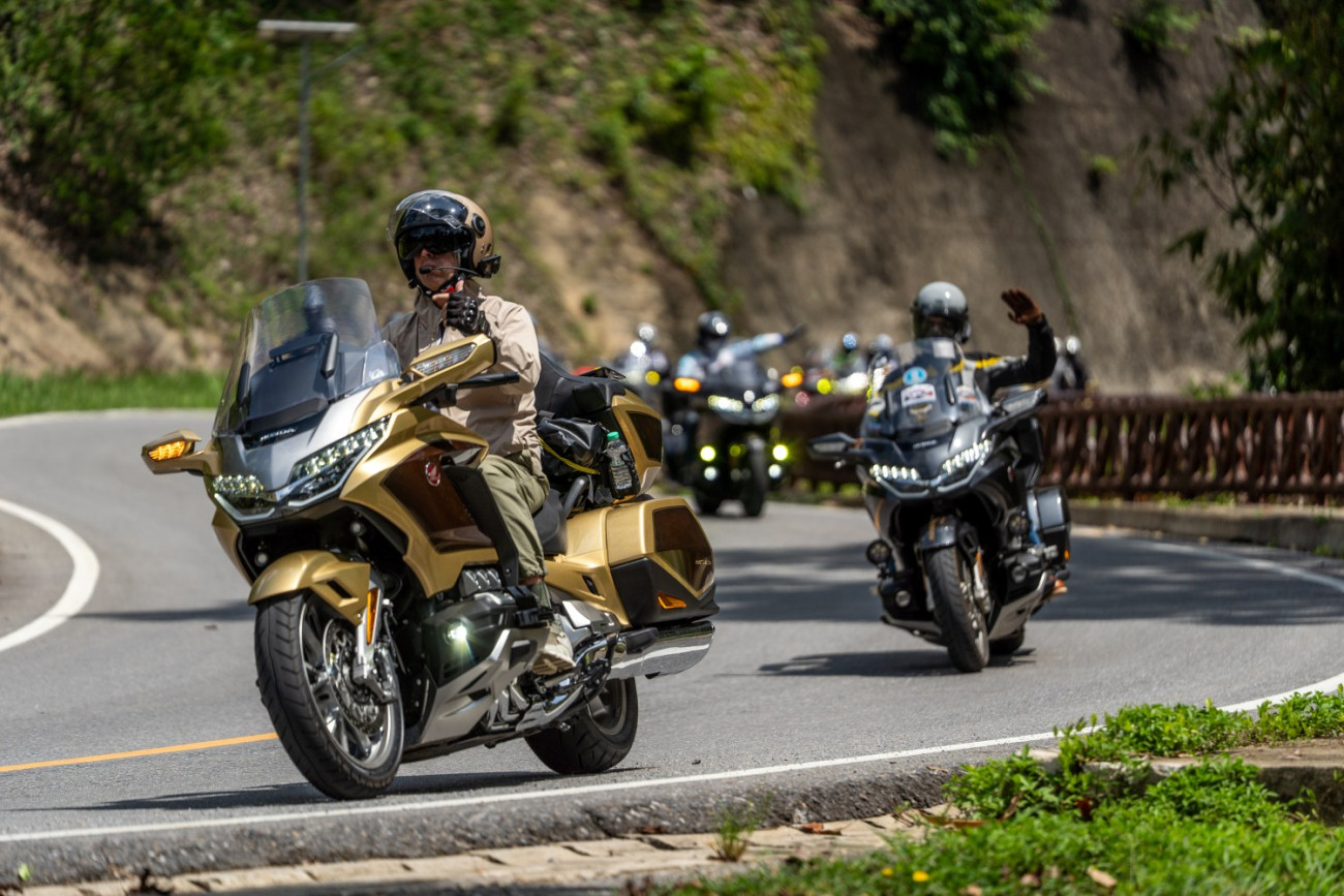 ฮอนด้าบิ๊กไบค์ ฉลอง 50 ปีแห่งตำนาน GoldWing จัดทริปเอ็กซ์คลูซีฟ “The Prestige Horizon” พาลูกค้าสัมผัสเส้นทาง Grand Touring ระดับลักชัวรี เส้นทางภูเก็ต