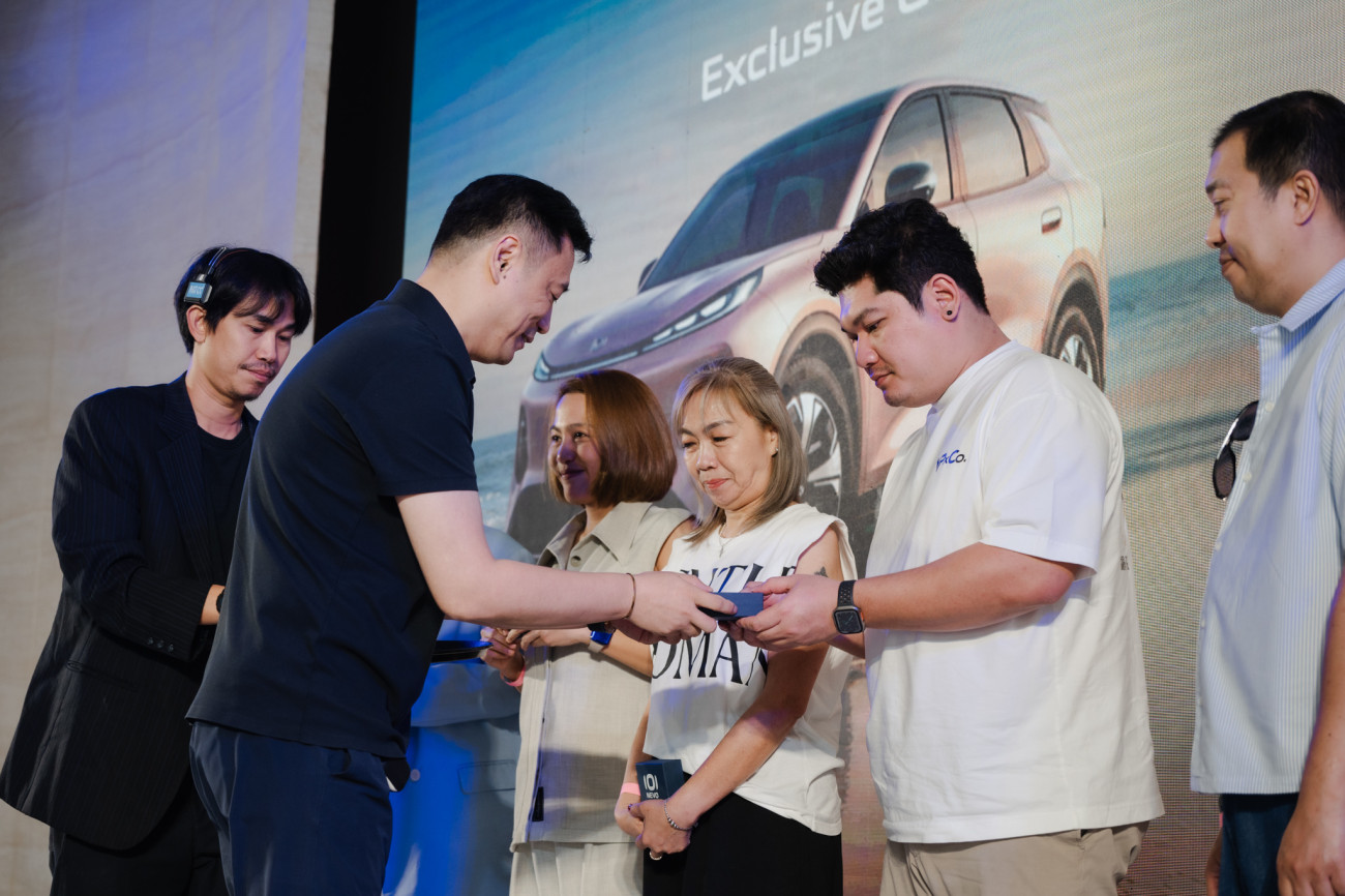CHANGAN ฉลองความสำเร็จ จัดงานส่งมอบรถ NEVO Q05 อย่างเป็นทางการ หลังกวาดยอดจองทะลุ 2,200 คัน ภายใน 7 วัน หลังเปิดตัว