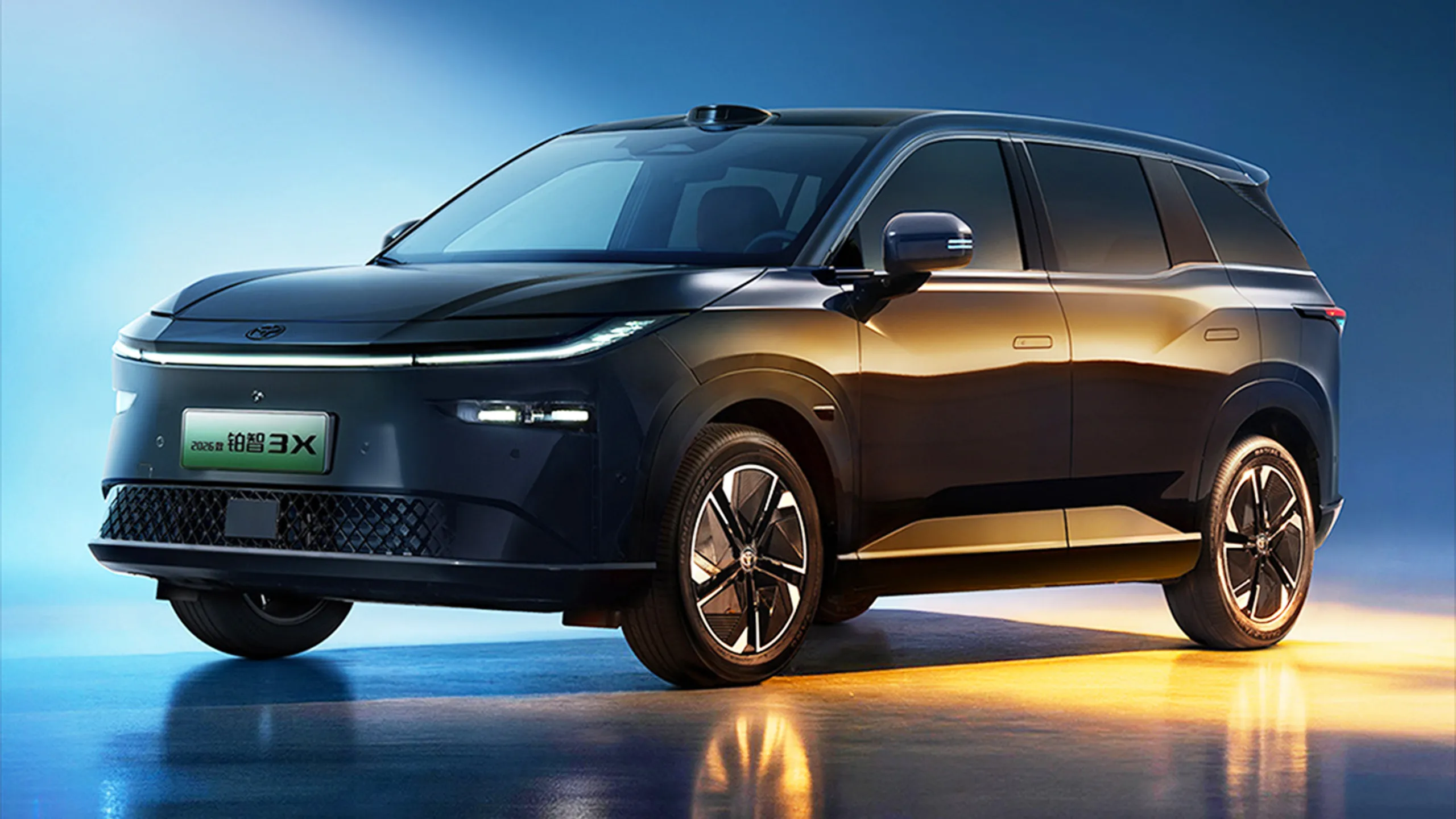 GAC Toyota เปิดตัว bZ3X Knight Edition เอสยูวีไฟฟ้าดีไซน์ดุ เบาะนวดไฟฟ้า ลำโพง Yamaha ออปชันแน่นเจาะตลาดจีน