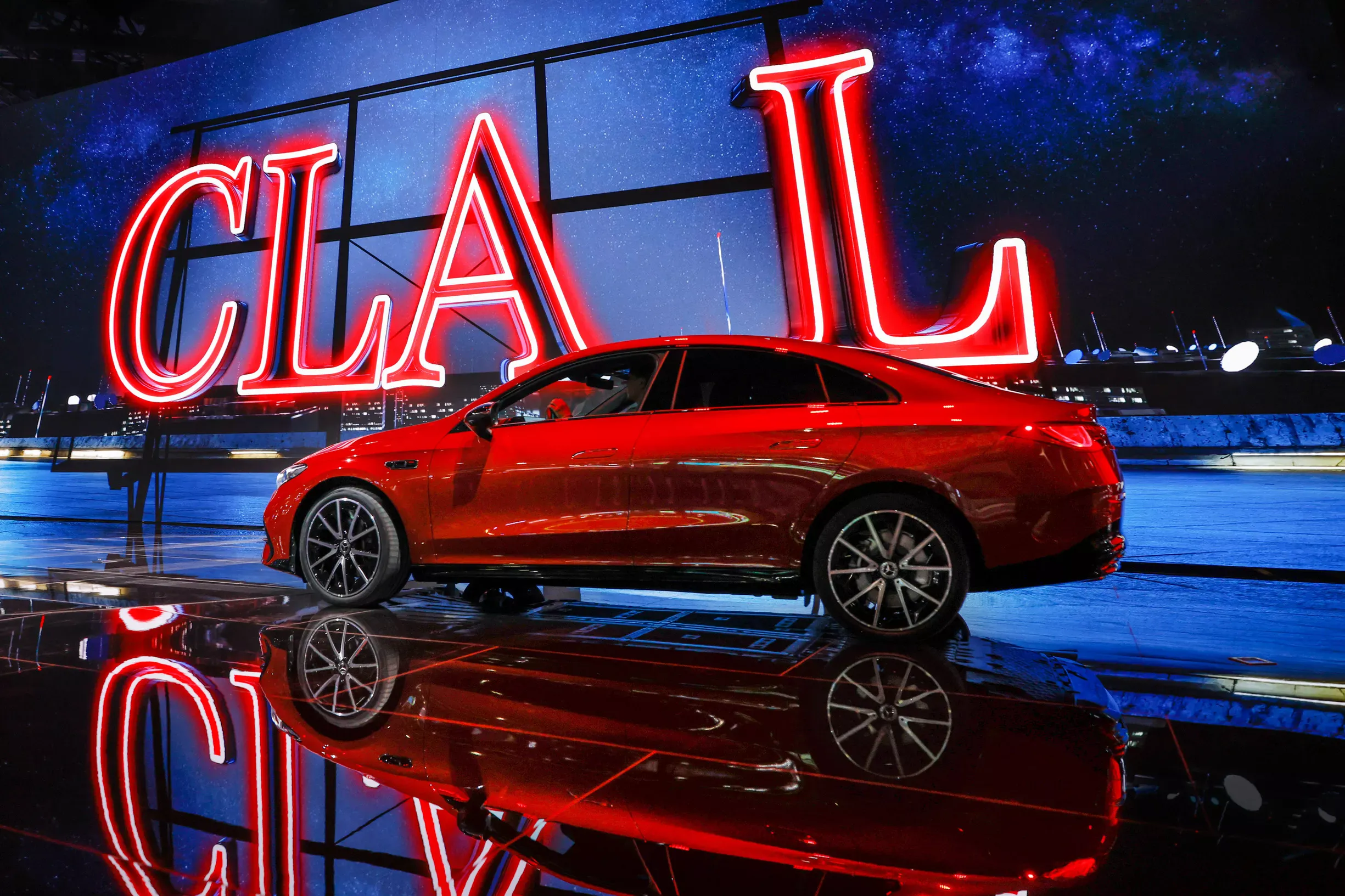 Mercedes-Benz สั่งระงับการผลิต Electric CLA L ในจีน หลังยอดขายเดือนล่าสุดเหลือศูนย์