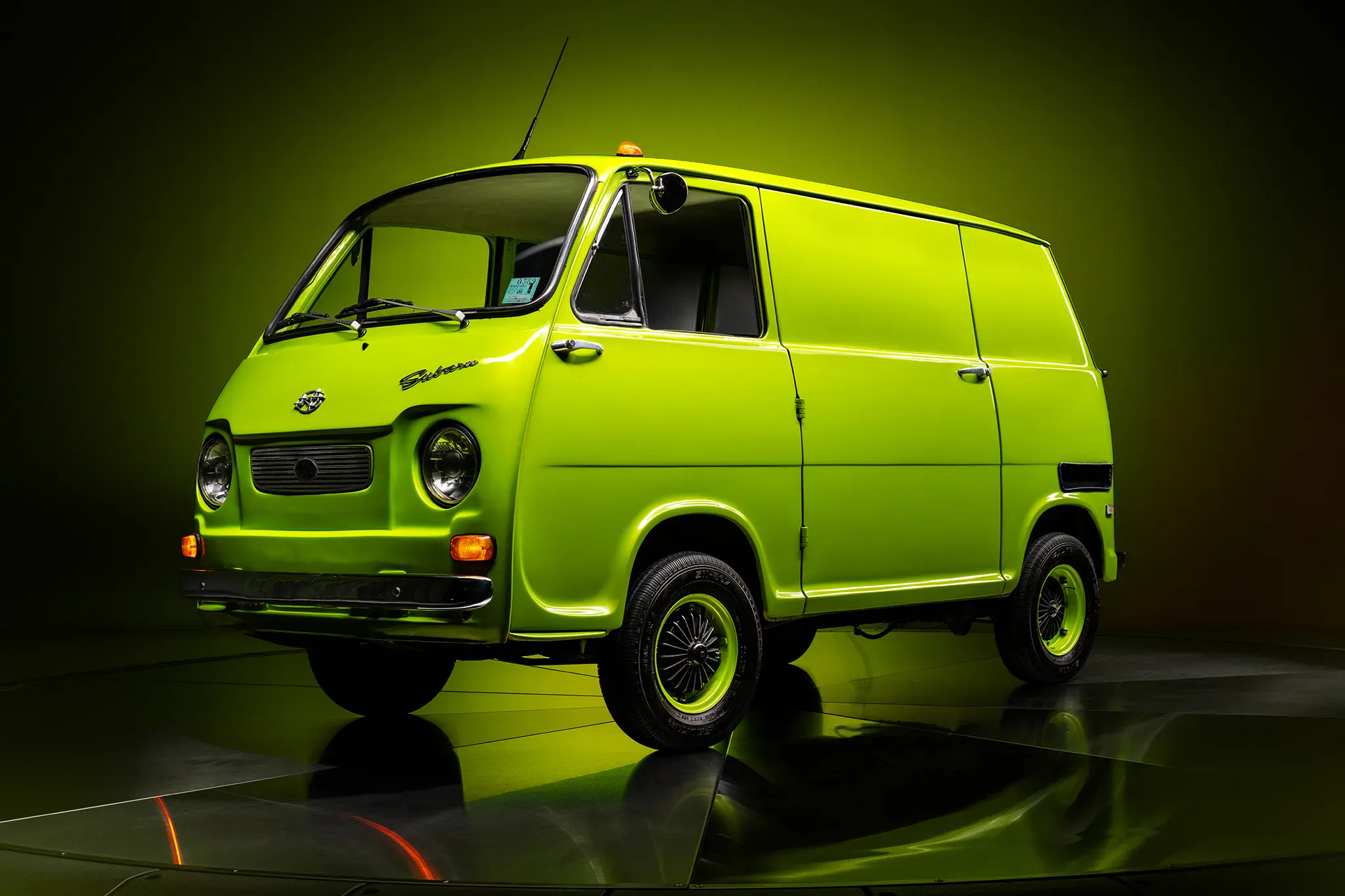 เปิดประมูล Subaru Sambar 360 ปี 1969 รถตู้จิ๋วพวงมาลัยซ้ายสุดแรร์ เล็กกว่า Fiat 500e แต่นั่งได้ทั้งครอบครัว