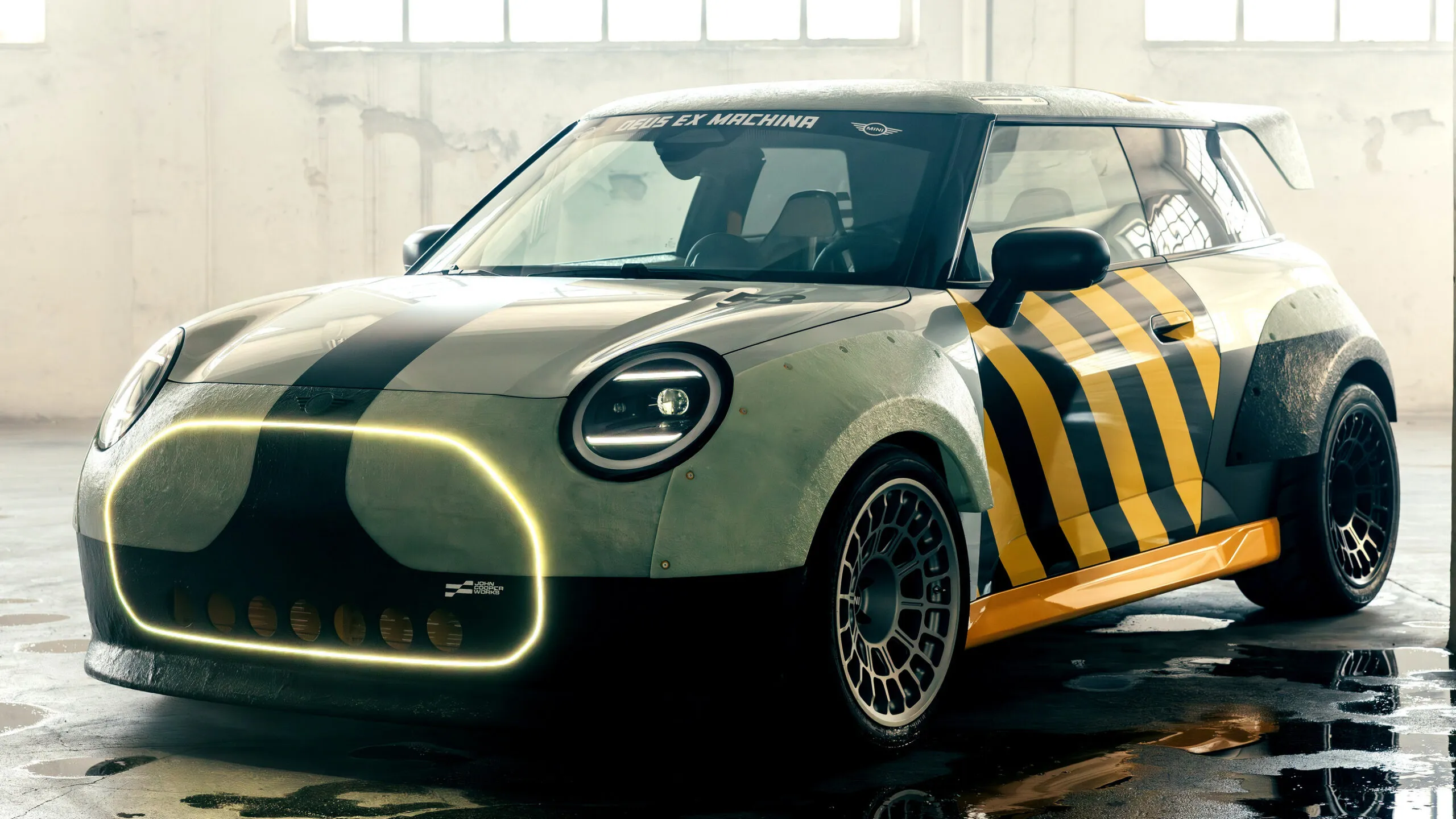 ปลดล็อกประวัติศาสตร์ 70 ปี MINI Cooper รุ่นต่อไปอาจเปลี่ยนมาใช้ระบบขับเคลื่อนล้อหลัง