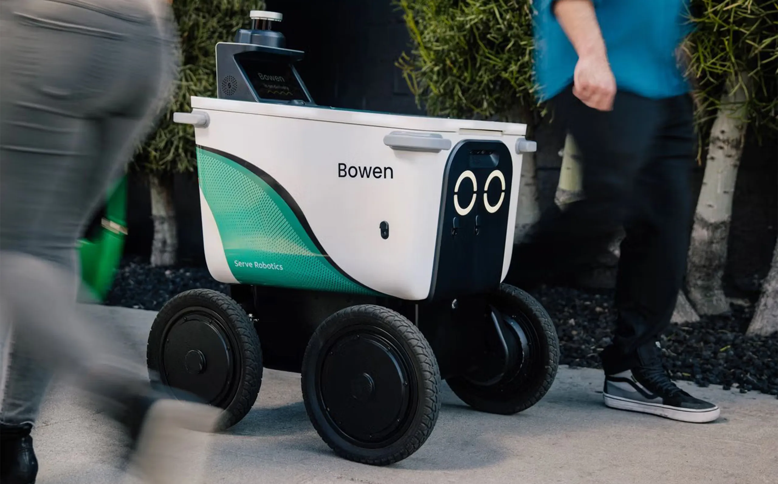 หุ่นยนต์ส่งอาหารอัตโนมัติ Serve Robotics บุกฟุตปาธสหรัฐฯ ผนึกกำลัง Grubhub และ DoorDash ขยายบริการครอบคลุมหลายเมืองใหญ่
