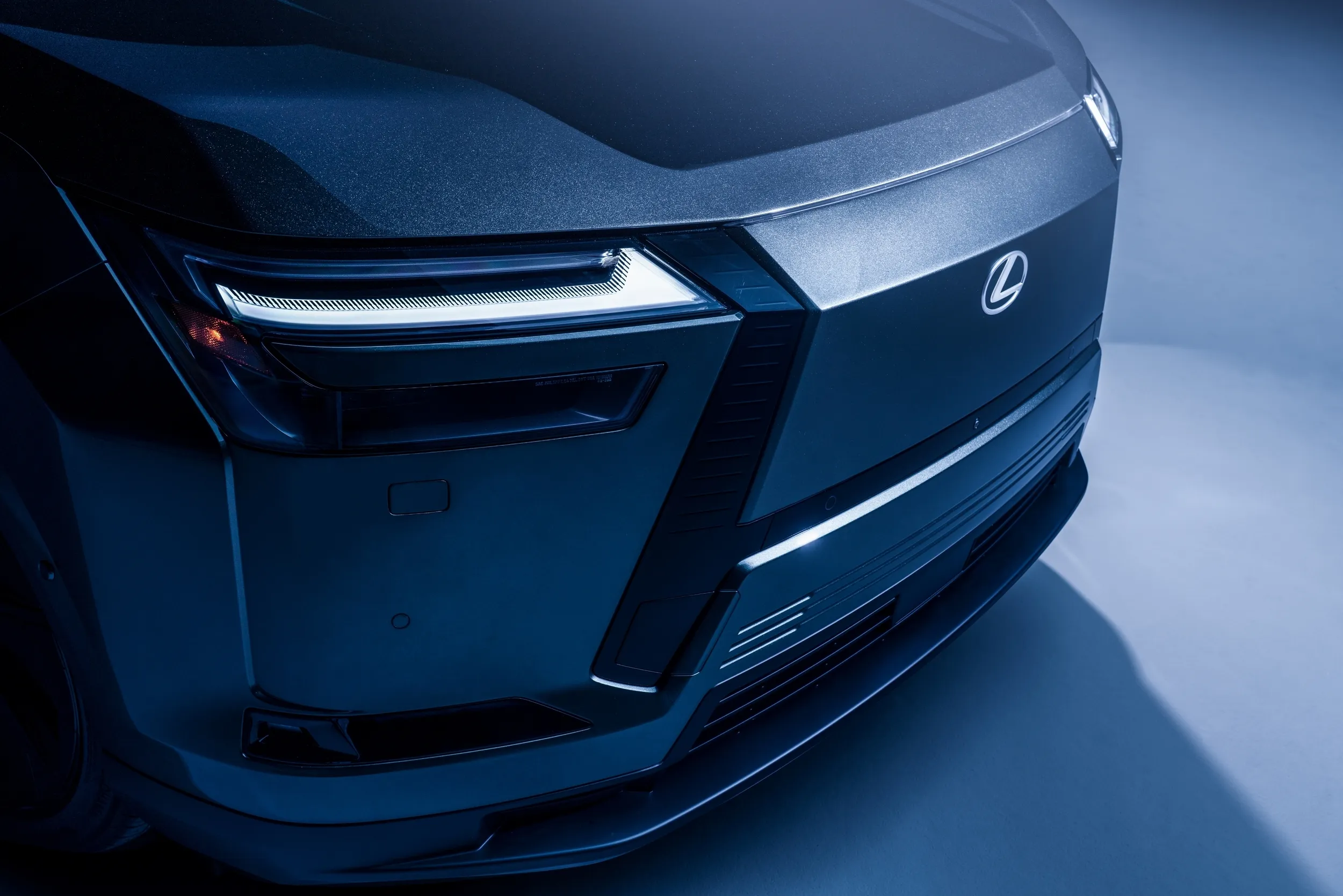 Lexus ซุ่มพัฒนา EV ยุคใหม่ เตรียมลุยตลาดจีน ชูนวัตกรรม Gigacasting อัปเกรดระยะทางวิ่ง
