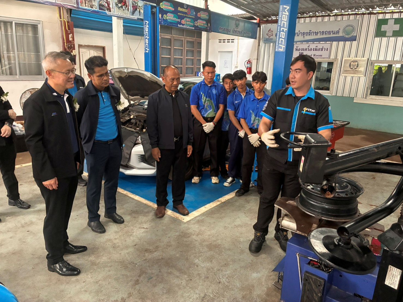 FIT Auto ร่วมกับ BSA จับมือ วิทยาลัยเทคโนโลยีเอเชีย หนองคาย เดินหน้าโครงการพัฒนากำลังคนอาชีวศึกษา มุ่งเน้น “Hands-on Learning” หนุนเครื่องมือมาตรฐานจร