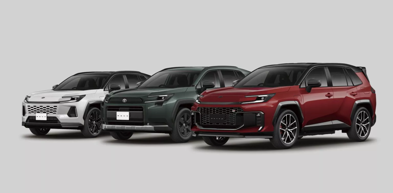 Toyota RAV4 PHEV 2026 