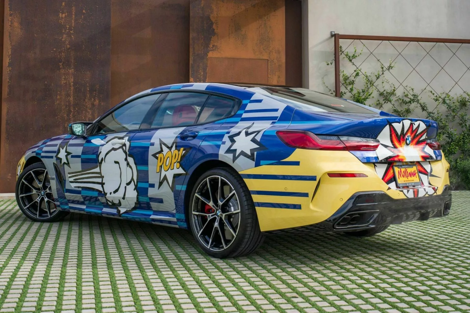 BMW M850i xDrive Gran Coupe THE 8 X JEFF KOONS