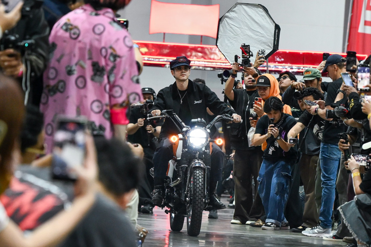 Honda GB350C Limited Edition Custom Build by Bangkok Hot Rod x Fatboy Design