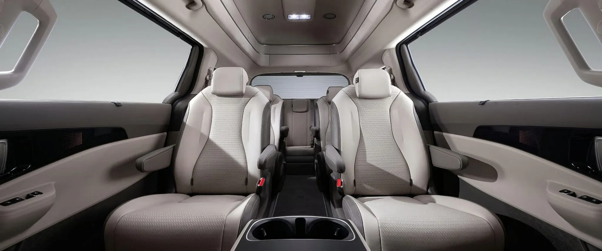 Kia Carnival High Roof