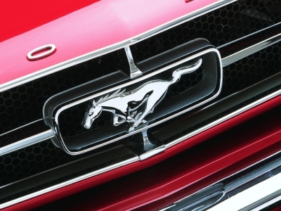 50 ปี  Ford Mustang  ม้าศึกตัวฉกาจของค่ายวงรีสีน้ำเงิน