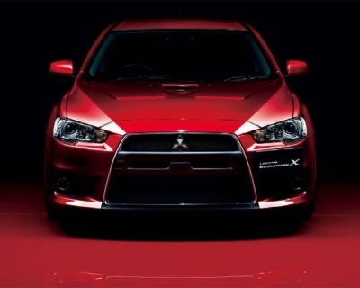 ต่ออายุ  Mitsubishi Evolution อีกปี  ยันยังขายจนถึง  2015