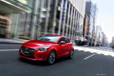 2015 Mazda 2  มาแล้วตัวจริง ว่าที่ซิตี้คาร์  Mazda  