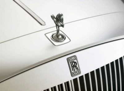 Rolls Royce   มั่น  ว่าที่ SUV  จะเปลี่ยนตลาดอเนกประสงค์ไปโดยปริยาย