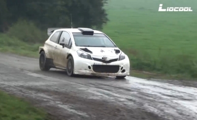 จัดให้ดูเต็มๆ ว่าที่   Toyota Yaris WRC 
