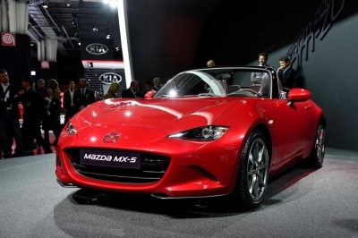 Mazda  วางแผน  จัด  Mazda MX 5 One make Race   ทั่วโลก