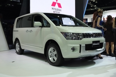 Mitsubishi Delica Space Wagon รถยนต์นั่งอเนกประสงค์เหนือระดับในราคาเพียง 1,780,000 บาท 
