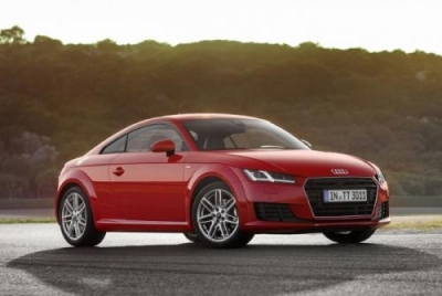 Audi TT มาพร้อมเครื่องยนต์ใหม่ขนาด 1.8 ลิตรเพื่อตอบโจทย์คนชอบแรงแบบพอเพียง