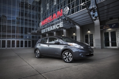 Nissan  ต่อชีวิต   Nissan  Leaf   เตรียมอัพพลังแบตเตอร์รี่ให้ทันสมัยเพิ่มระยะทางขับขี่
