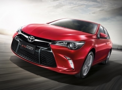 Toyota Camry Esport  D-Car หัวใจสปอร์ตสำหรับผู้บริหารรุ่นใหม่ ในราคาเพียง 1,639,000 บาท 