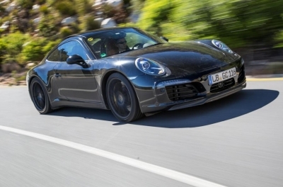2016 Porsche  911   ว่าที่ตัวแรงใกล้คลอด ให้ยลโฉมเล่นๆ ก่อนเปิดตัวจริง