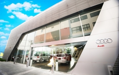 Audi เปิดตัว “Audi Center Bangkok” โชว์รูมและศูนย์บริการ ครบวงจรแห่งแรก ในเมืองไทย