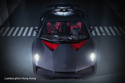 เศรษฐีฮ่องกงไม่พลาด Lamborghini Sesto Elemento พร้อมส่งมอบ