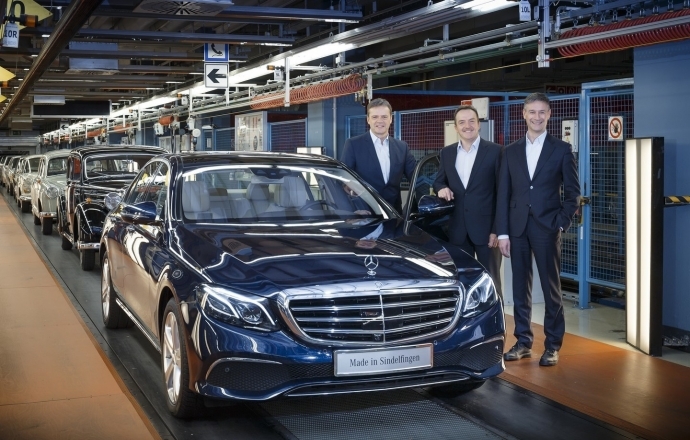 All New Mercedes-Benz E-Class ยนตกรรมหรูพร้อมส่งถึงมือสาวกแล้ว