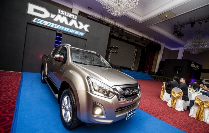 ISUZU ส่ง D-MAX และ MU-X BluePower จากไทยลุยตลาดกัมพูชา ลั่นขอส่วนแบ่ง 30% ภายใน 5 ปี