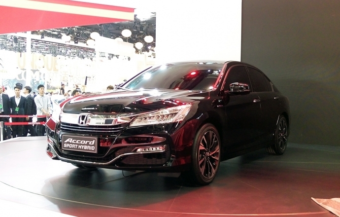 ชมตัวจริง!! Honda Accord Hybrid รุ่นปรับโฉม จากเมืองจีน ก่อนพบที่ไทย 28 กรกฎาคม