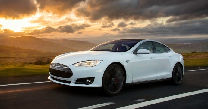 ของเขาแรงจริง Tesla Model S P100D ทำความเร็ว ¼ ไมล์ใน 10.79 วินาที