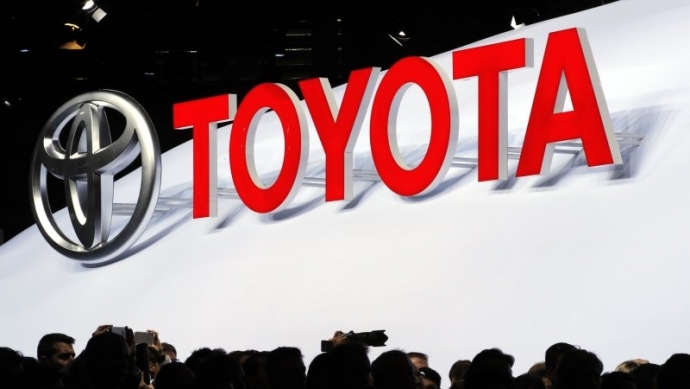 Toyota   เผย  รถขับเองได้ต้องขับ   14   พันล้านกิโลเมตร ก่อนที่ควรจะวางขายจริง 