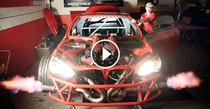 Ferrari engine in a Toyota พร้อมติดเครื่อง ดริฟท์โชว์ความแรงข้ามสายพันธุ์