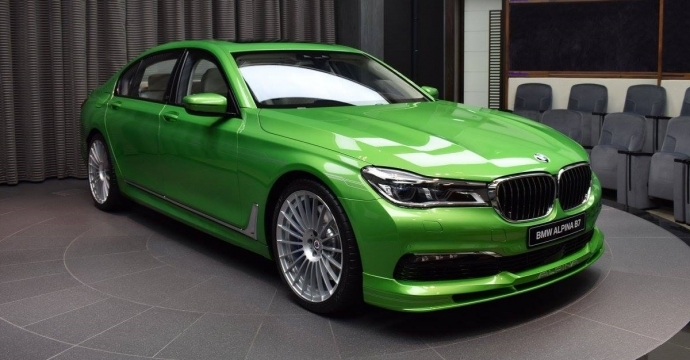 BMW Alpina B7 เพิ่มเติมความโดดเด่น ด้วยสีเขียว Java Green Metallic