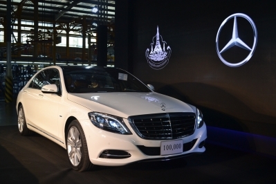 Mercedes-Benz เผยความสำเร็จกับยอดประกอบรถยนต์ในไทยครบ100,000 คัน พร้อมต่อสัญญาธนบุรีประกอบรถยนต์ 
