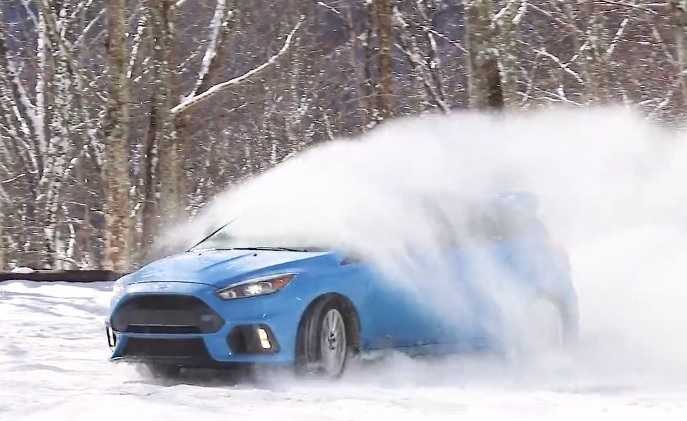 ชมวีดีโอสุดสวยของ Ford Focus RS ดริฟท์ผ่านหิมะ