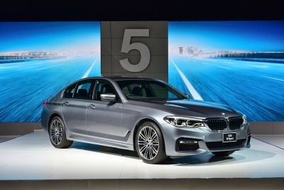 BMW 5 Series ใหม่ ตอกย้ำภาพลักษณ์ซาลูนหรูในเมืองไทย  เริ่ม 3.899 ล้านบาท 