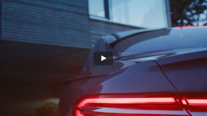 เผยตัวอย่างแรก กับ ซีดานสุดหรู Audi A8 ปี 2018 เห็นทั้งภายนอก-ภายใน