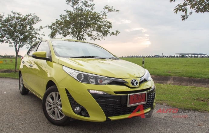 ทดสอบรถยนต์ New Toyota Yaris Hatchback G : คล่องตัว เก็บของจุใจ สมใจวัยรุ่น